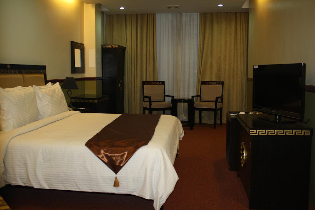 Manila Crown Palace Hotel Værelse billede