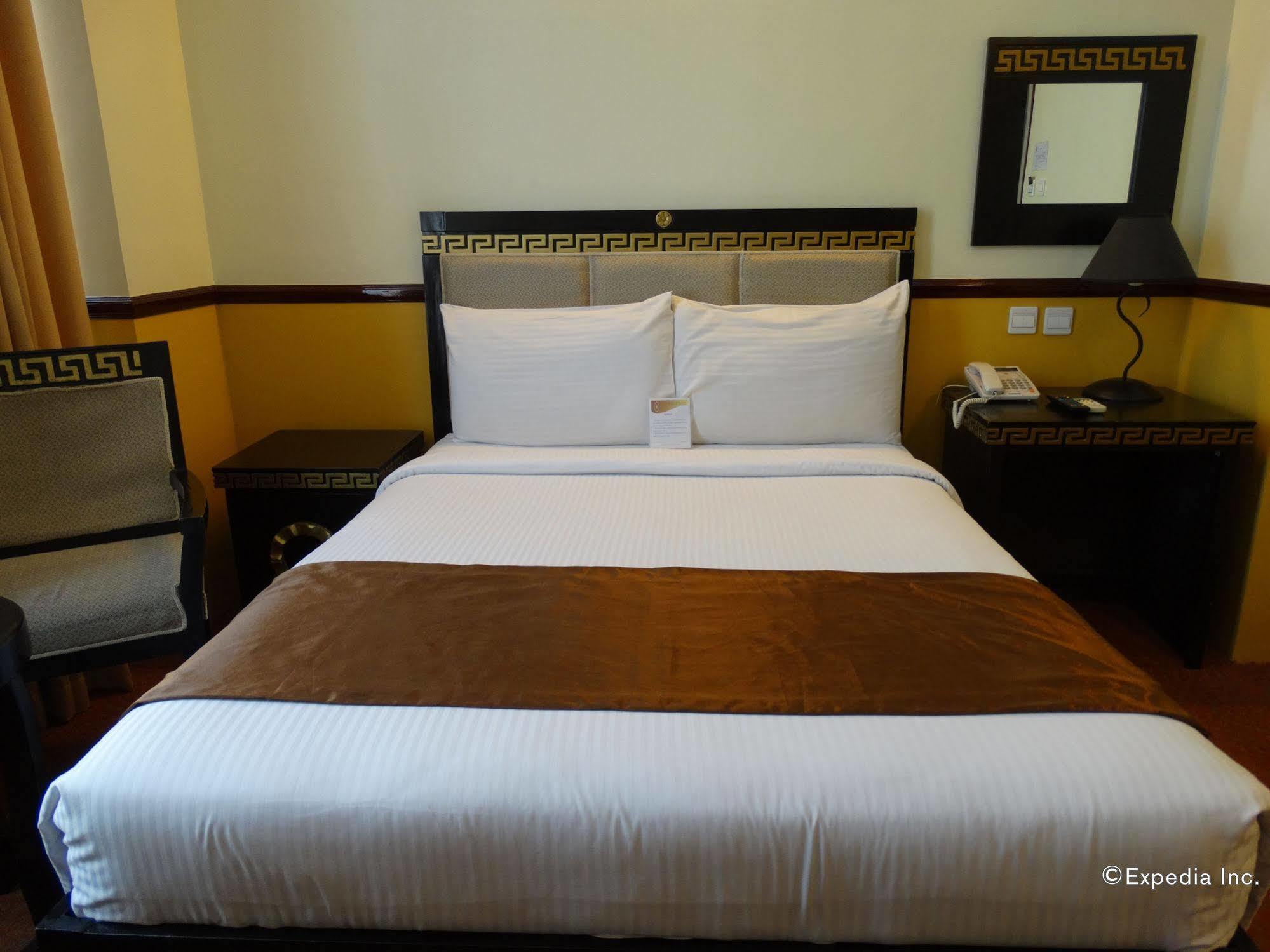 Manila Crown Palace Hotel Eksteriør billede