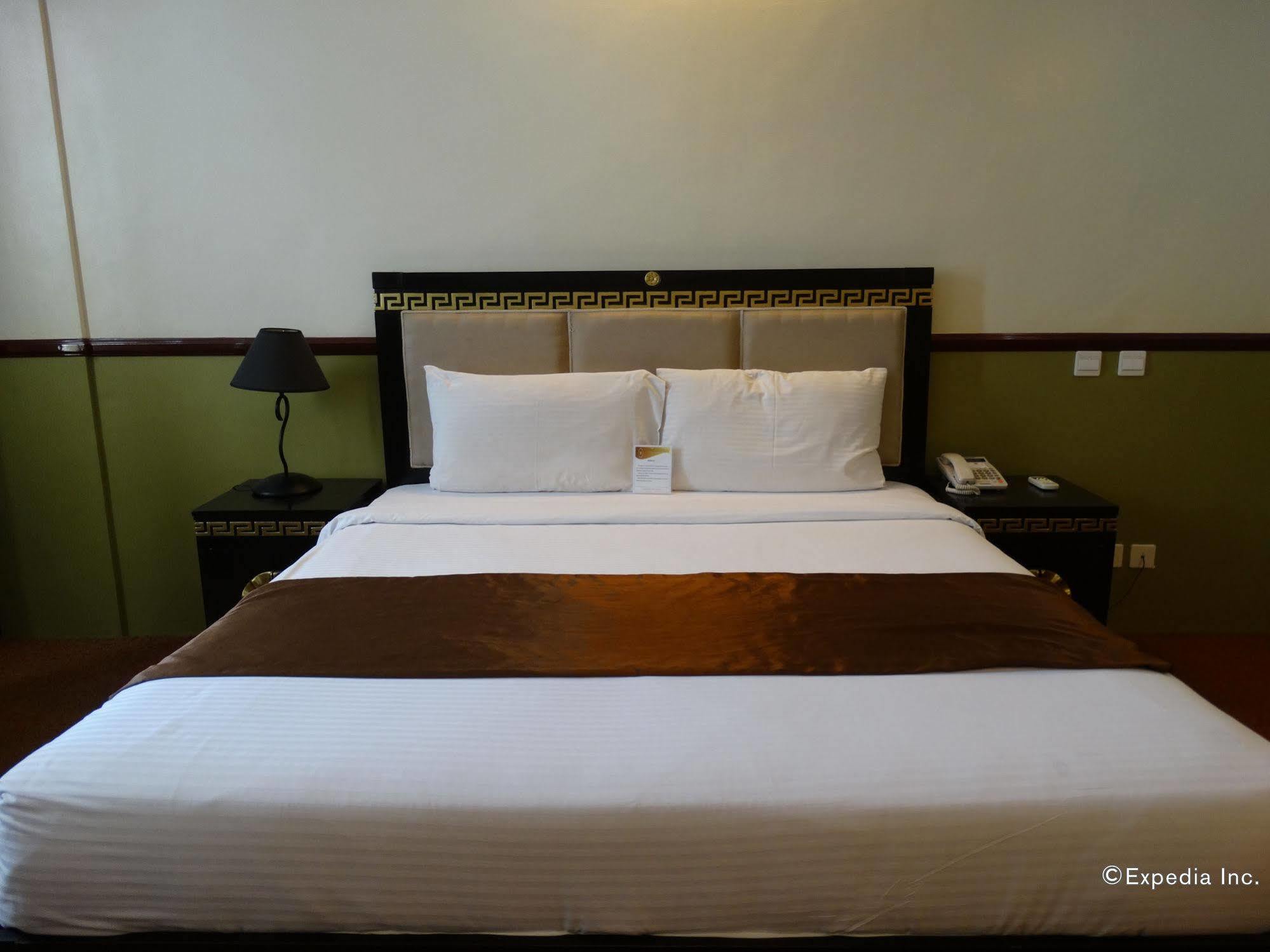 Manila Crown Palace Hotel Eksteriør billede
